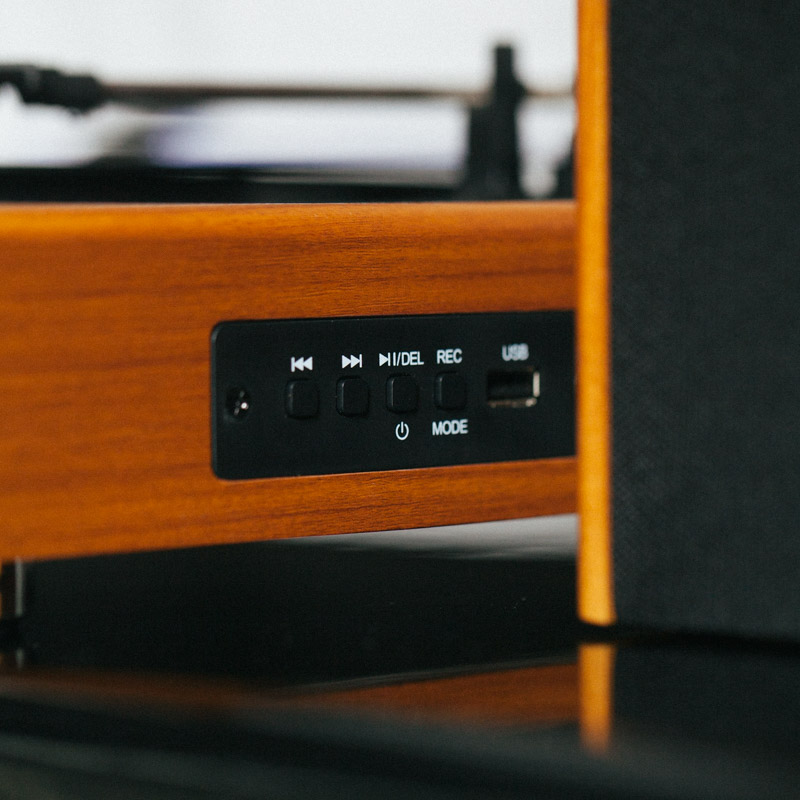 Akai ATT-240SP Πικάπ με Bluetooth, USB, προστατευτικό κάλυμμα και ηχεία Hi-Fi – 2 x 10W - Image 8